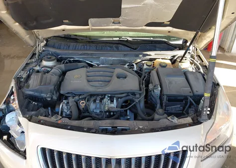 2012 Buick Regal Turbo - Premium 1 from USA, damaged, VIN 2G4GS5EV7C9207047